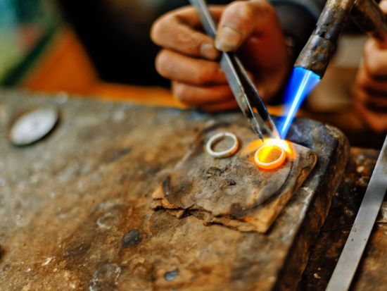 シルバーアクセサリー作り体験！世界に一つの輝き。バリ島銀細工ワークショップ｜観光付きプランもあり＜貸切／日本語ガイド／ホテル送迎付／アレンジ自由＞
