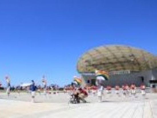 札幌発 豊浦いちご豚肉まつり日帰りバスツアー いちご＆SPFポークBBQと酒蔵ビール試飲満喫！＜6月7日限定／1名から催行／札幌発着＞