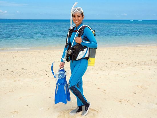 wetsuit001
