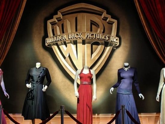 ワーナー・ブラザース・スタジオツアー ハリウッド ガイド付きツアー　有名なセット＆インタラクティブ展示を満喫＜英語ガイド＞