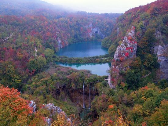 期間限定！！！4-10月【世界遺産】ザグレブ発プリトヴィッツェ湖郡国立公園プライベートツアー (日本語ドライバーガイド）の写真4