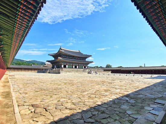 ソウル1日観光ツアー　景福宮（守門将交代式）＆仁寺洞＆益善洞＆国立中央博物館から人気の聖水までホットスポット網羅！ ＜韓定食の昼食付き／日本語ガイド＞の写真2