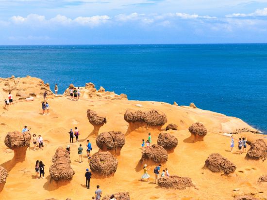 北海岸の人気スポット「野柳地質公園」入場券 SNS映え抜群の奇岩群を満喫！＜新北市＞
