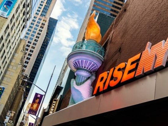 RiseNY 入場チケット　4Dフライングライド＆没入型NYCポップカルチャー体験