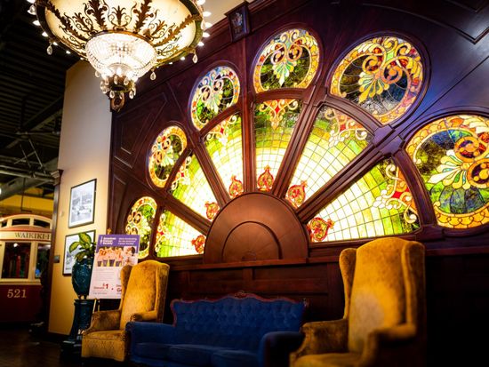 The Old Spaghetti Factory - Honolulu3