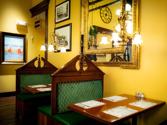 The Old Spaghetti Factory - Honolulu4