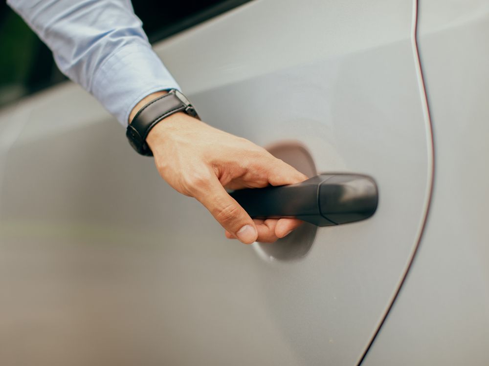 Generic_Transfers_pixta_81281446_XL