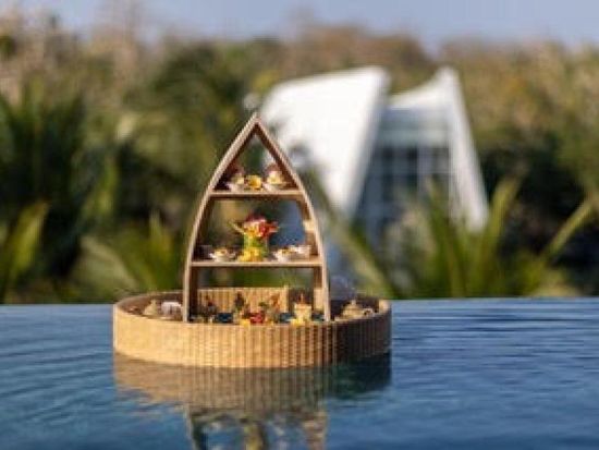 Floating Afternoon Tea2