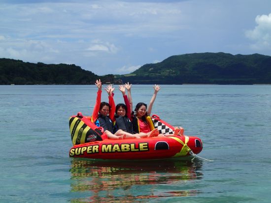 ＼★☆石垣島の美しい海を見ながら絶叫体験しよう！★☆ ／石垣島！お得なマリンスポーツセット！！〈6つの中からお好きなアクティビティを3つ選べる得々セット！〉