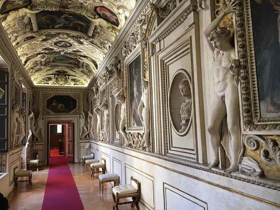 Galleria-Spada-2