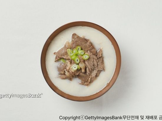 韓牛のコムタン_CopyrightⓒGettyImagesBank무단전재 및 재배포 금지