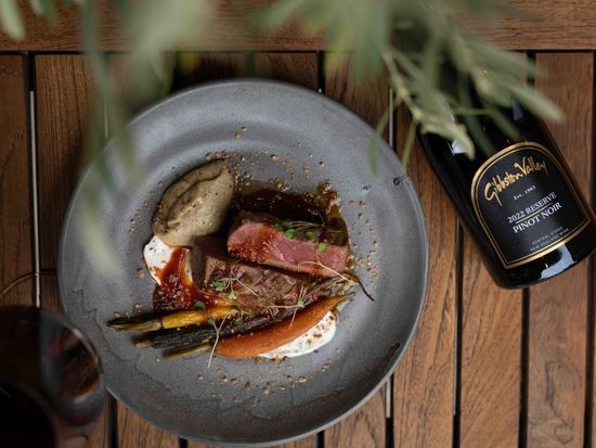 GIBBSTON-VALLEY-LODGE-WINE-FOOD-3-APPELLATION-WINE-TOURS
