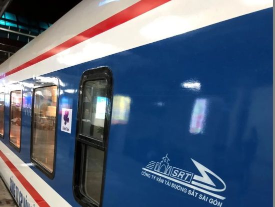 【列車】ドンホイ  ⇒  ダナン発