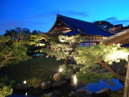 DS 高台寺ライトアップ
