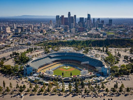 LA-Dodgers-Dodger-Stadium-New