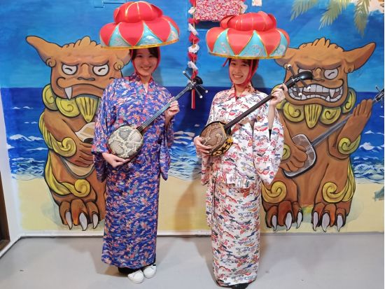 琉装体験 沖縄伝統衣装でフォトジェニック撮影体験＜30分／ワンドリンク付／那覇＞