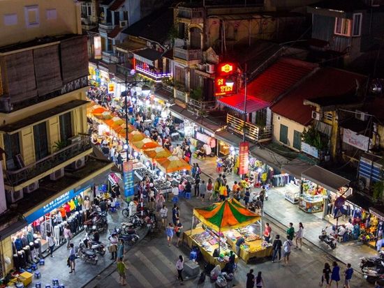cho-dem-pho-co-ha-noi-1