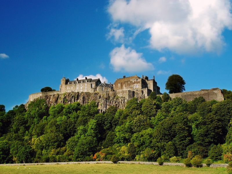 Scotland_Stirling Castle_shutterstock_694333825
