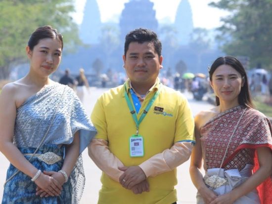 世界遺産アンコール・ワット観光ツアー　クメール伝統衣装とジュエリーを身にまとって遺跡観光を満喫！ ＜4時間／英語または日本語ガイド＞