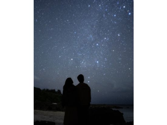 星空photoと宙（そら）さんぽ 天然のプラネタリウムの下で思い出を残す星空フォトプラン♪ご家族・カップル・友達同士におすすめ＜約1時間／宮古島＞