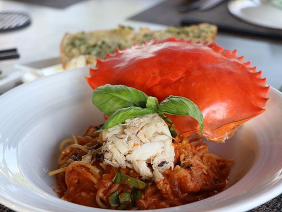 【レストラン座席予約】エリライ・シーサイドダイニング（Elilai Seaside Dining） ＜ディナー／ホテル送迎付き＞の写真2