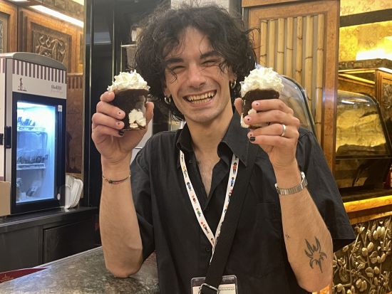 ローマ 食べ歩きグルメツアー　パンテオン地区散策と2大スイーツ＆コーヒー体験 ＜午後／2時間／日本語または英語アシスタント＞