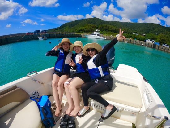 奄美大島〈お得なセットプラン〉【ボートツアー＋マングローブカヌー150分】コウトリ浜へ上陸！奄美大島を満喫！ドローン撮影無料！シュノーケリング付