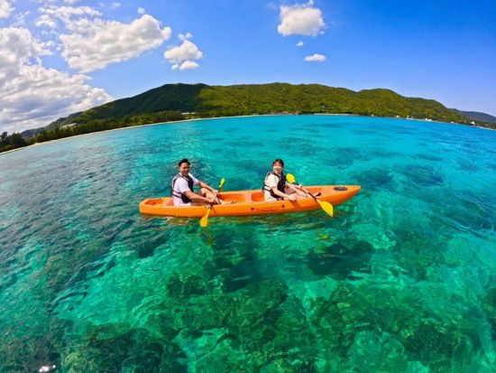 奄美大島〈お得なセットプラン〉SUP+クリアカヤック＋シュノーケリング180分】奄美大島を満喫！ドローン撮影無料！by 奄美シーランド