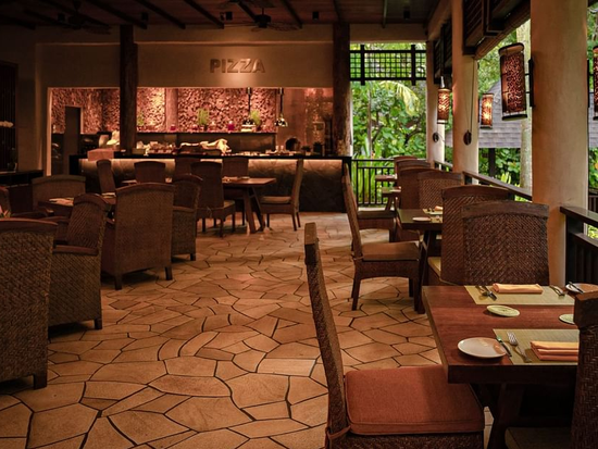 pemelo restaurant