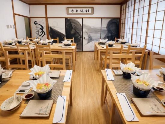 本格寿司握りワークショップ 日本の伝統技と食文化を楽しく学ぶ＜約1時間／大阪市西成区＞