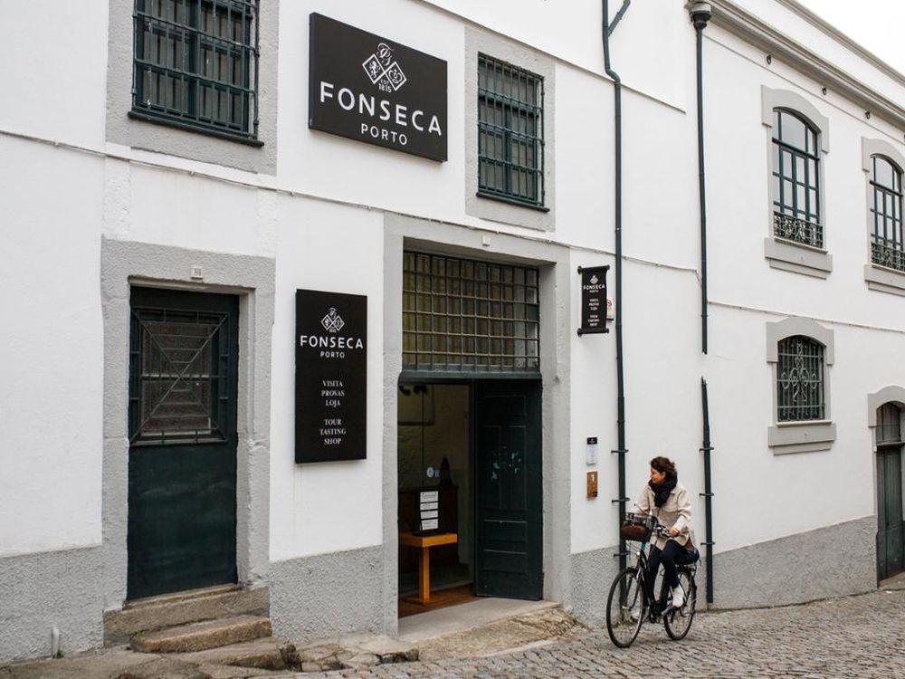 Discover the History of Port Wine with Wine Tasting