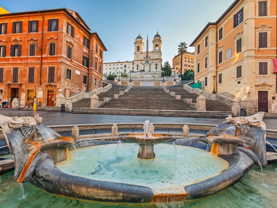 Italy_Rome_Spanish_Steps_Piazza_shutterstock_390573676