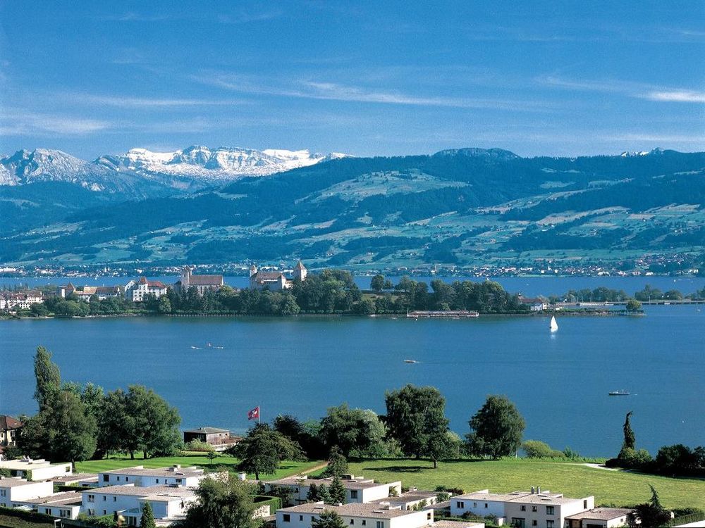 c291d687-b64c-4255-8f8e-c1f3acea0d24_HeidilandTour_Rapperswil