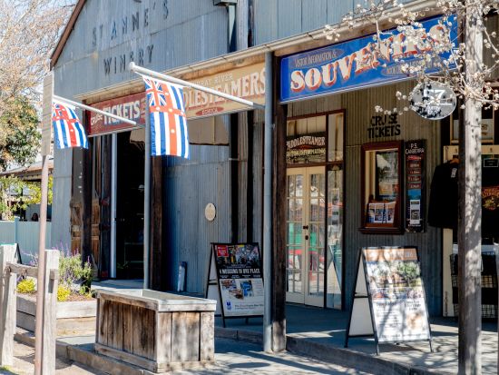 マレー川蒸気船クルーズ＆絶景スポット1日ツアー　カヤブラム・フォーナ・パーク＋サイロアート＋ピンククリフス保護区＜英語ガイド／日本語オーディオガイド＞