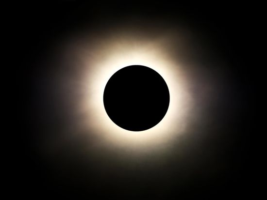 Generic_Eclipse_AdobeStock_590954086