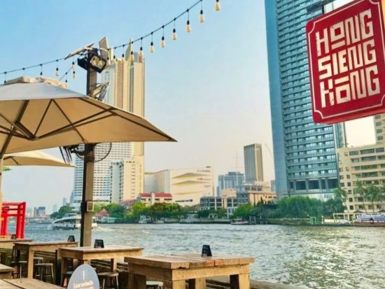 タラートプルー＆タラートノイ観光ツアー　バンコクの下町散策＋電動トゥクトゥク＆ローカル列車乗車体験 ＜屋台グルメ3店舗／日本語ガイド＞