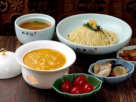 【クルーズ寄港地ツアー】上海宝山港発！上海1日グルメツアー：カニみそラーメン×豫園点心×タピオカミルクティーの写真4