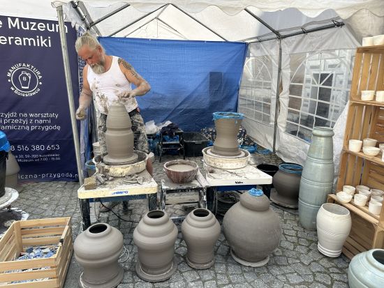 ポーランド陶器の町・ボレスワヴィエツ日帰り観光ツアー　陶器祭り期間限定プランあり＜日本語アシスタント／プラハ発＞by [みゅう]