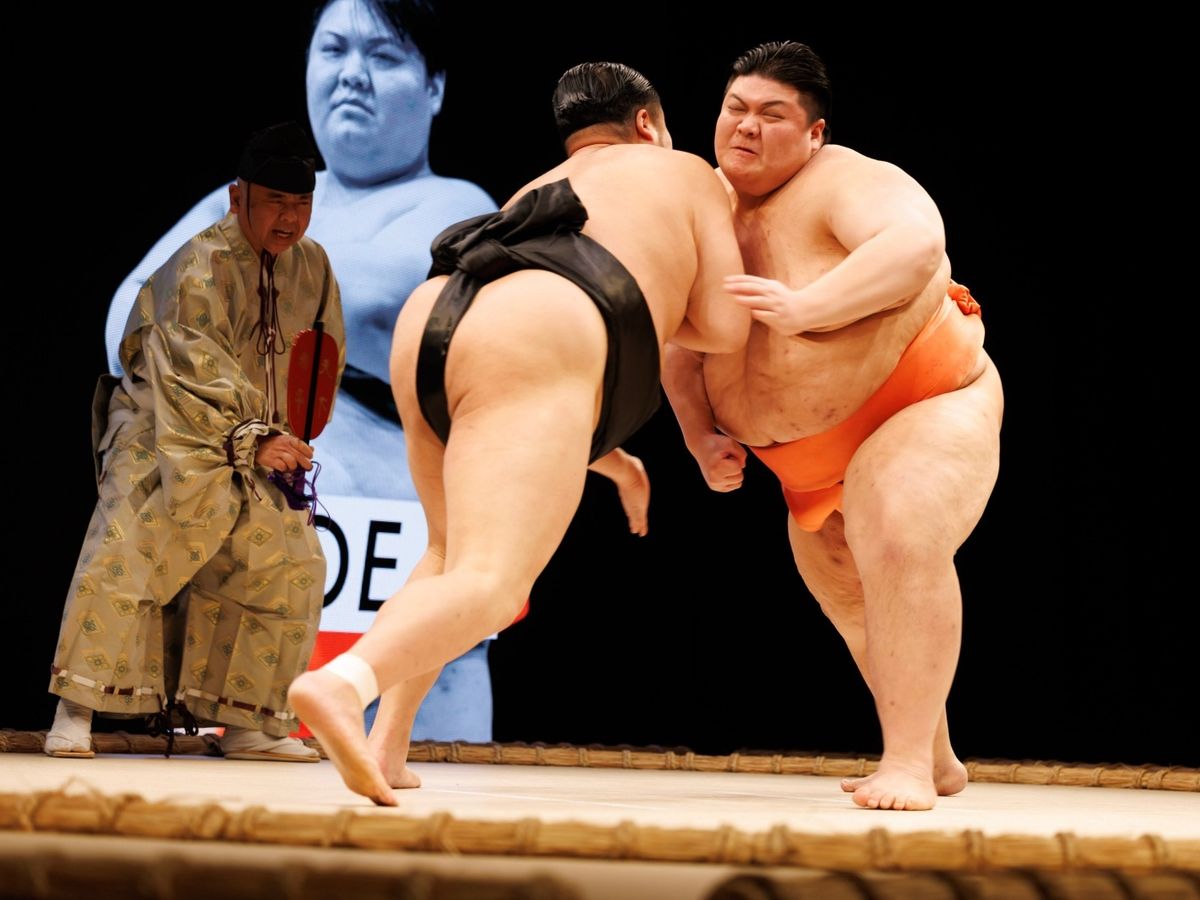 Sumo様　3点セット THE SUMO HALL HIRAKUZA OSAKA Sumo Show Snack Bag Plan - Osaka - VELTRA
