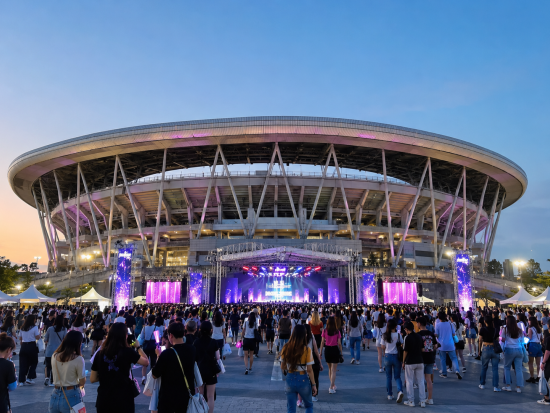 仁川文鶴(ムナク)競技場メインスタジアム PLAVE, K-POP シャトルDAYツアー 会場まで簡単アクセス！便利な＜ソウル下車地選択・仁川空港行き＞