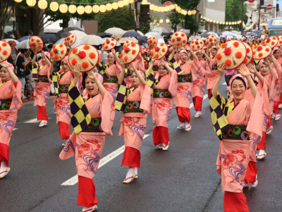 山形花笠まつり2026観賞＆参加ツアー 浴衣姿で踊り手体験と華やかなパレードを満喫＜桟敷席観覧／山形発着＞