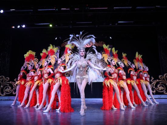 チェンマイ ミラクルキャバレーショー（Miracle Cabaret Show）　入場チケット事前予約サービス＜送迎付き＞