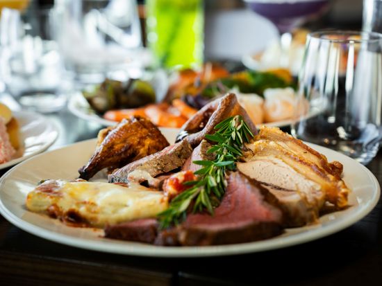 SQ_Stratosfare Restaurant & Bar_Roast_resize