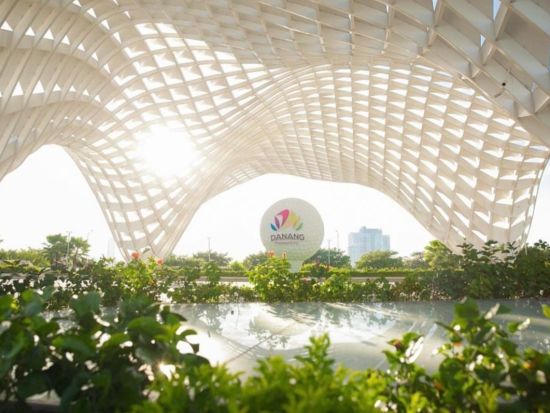 ダナン市内半日観光ツアー 　APEC公園から人気のドラゴンブリッジまで効率よく制覇！ ＜日本語または英語ガイド＞
