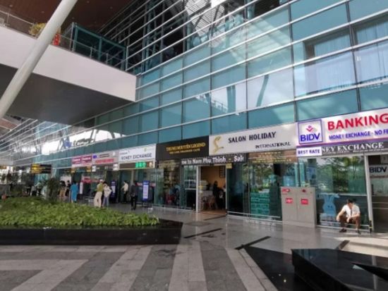 ダナン国際空港ファストトラックサービス　優先レーンで出入国審査！長蛇の列をスキップしてVIP気分 ＜到着便または出発便／ダナン＞