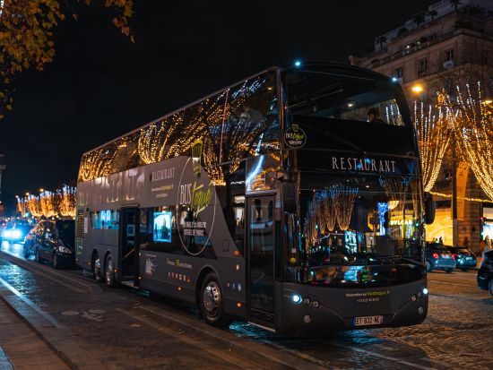 バス・トケ（Bus Toqué）食事券＆事前予約サービス　2階建てパノラマバスレストラン＜凱旋門付近またはオペラ座発＞