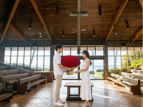 ハワイの名門教会を贅沢に完全貸切！伝統のレイセレモニーで叶える極上の教会プロポーズ