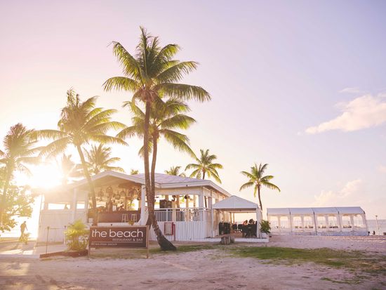 FY26_Q1_the beach sunset_11344
