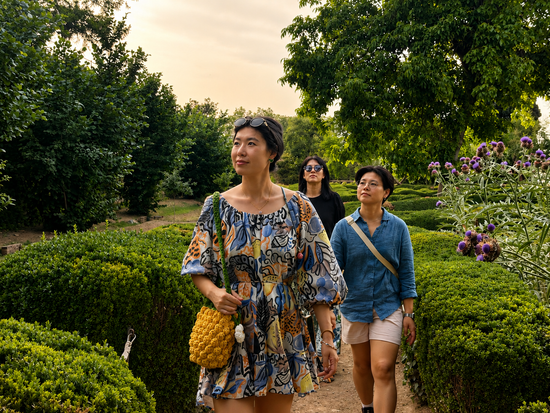 11 the-touring-pandas-granada-alhambra-guided-tour-gardens-stroll