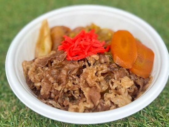 横浜発 古河花火大会鑑賞バスツアー　専用観覧席付＆選べる神戸牛丼の夕食付で大迫力の三尺玉を満喫＜8月1日限定＞